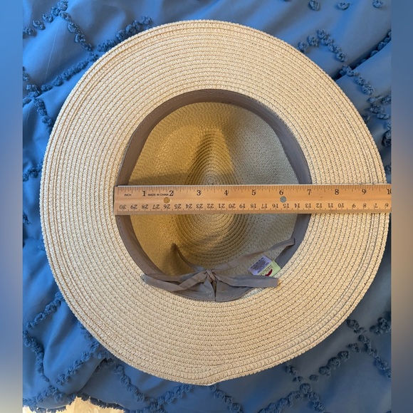 Sun Hat 👒 - Picture 4 of 5